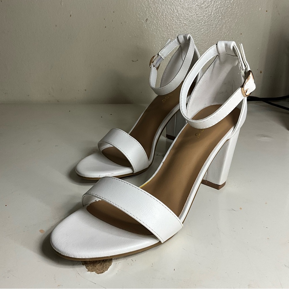 BANBOO HI HEEL Elegant White Block Heel Sandals